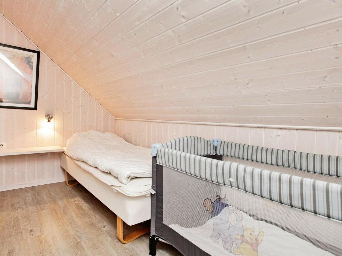8 Person Holiday Home In Гельтинг Экстерьер фото